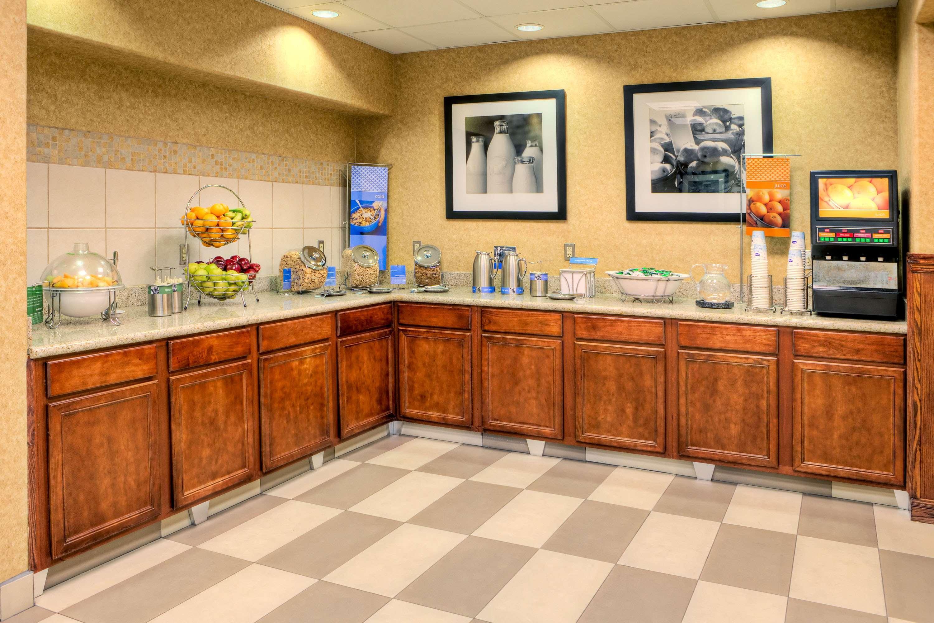 Hampton Inn & Suites Palmdale Zewnętrze zdjęcie